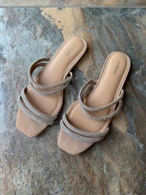 Express Nude Rhinestone Strappy Sandals Size 9 Slip On Dressy Glam